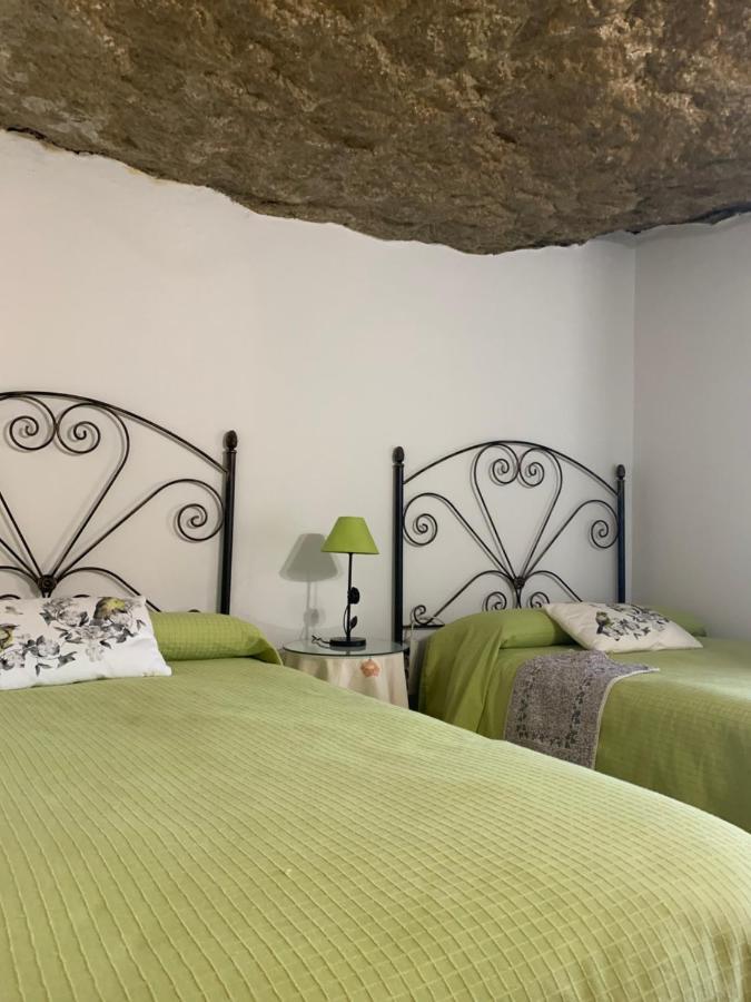 Pensjonat Casa Cueva "Las Calcetas" Setenil De Las Bodegas Zewnętrze zdjęcie