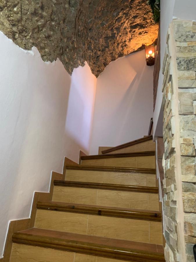 Pensjonat Casa Cueva "Las Calcetas" Setenil De Las Bodegas Zewnętrze zdjęcie